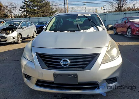 2014 Nissan Versa S z USA, uszkodzony, nr VIN 3N1CN7AP7EL808071